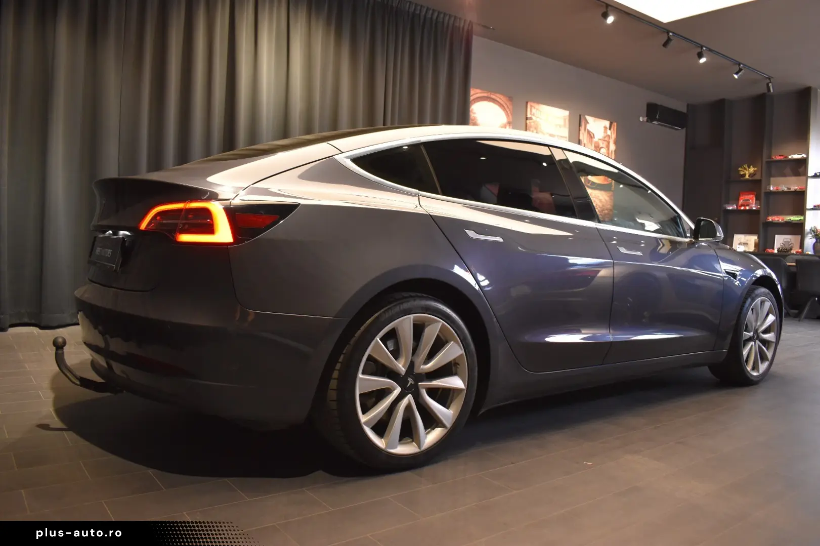 Tesla Model 3 Standard Reichweite Plus Hinterradantrieb