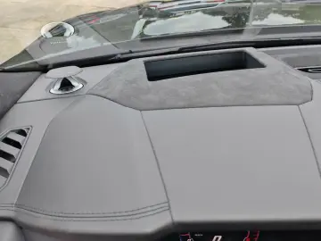 LAMBORGHINI Urus 840PS.Pan.Sitzlüf Mass.B&OLenk.Hzg.Insp.neu