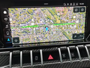 LAMBORGHINI Urus 840PS.Pan.Sitzlüf Mass.B&OLenk.Hzg.Insp.neu