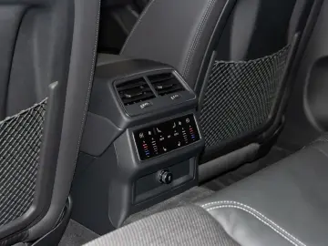 AUDI A6 Lim 45 TFSI quattro S line AHK virtCo B&O 20