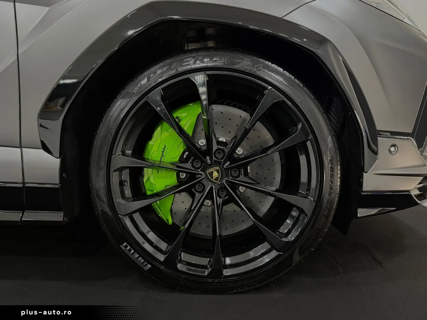 LAMBORGHINI Urus S StylePack CARBON 360 HUD 23ZOLL PANO SOFT