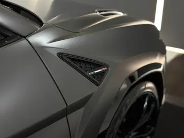 LAMBORGHINI Urus S StylePack CARBON 360 HUD 23ZOLL PANO SOFT