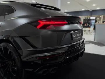 LAMBORGHINI Urus S StylePack CARBON 360 HUD 23ZOLL PANO SOFT