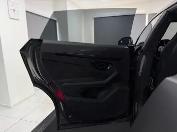 LAMBORGHINI Urus S StylePack CARBON 360 HUD 23ZOLL PANO SOFT