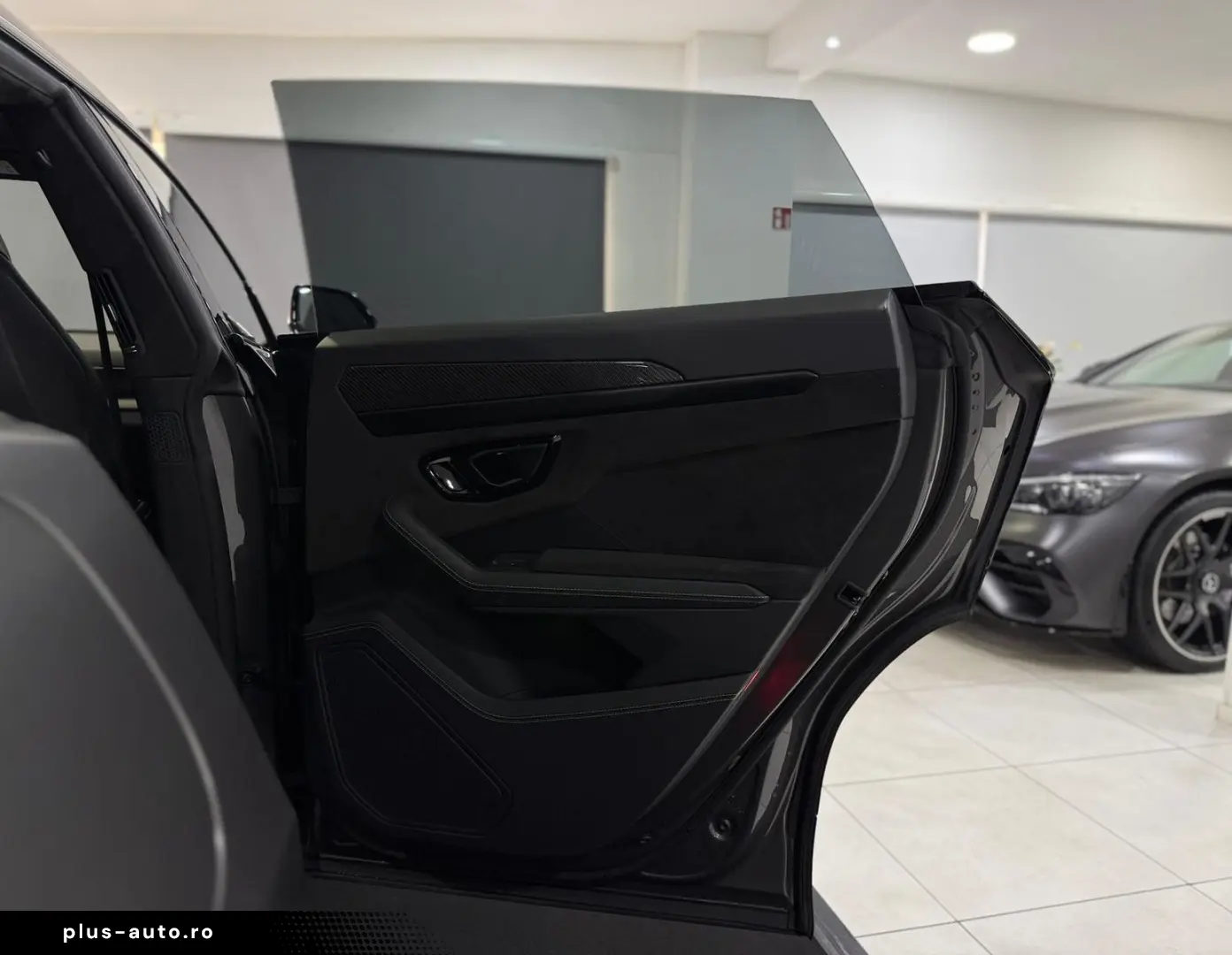 LAMBORGHINI Urus S StylePack CARBON 360 HUD 23ZOLL PANO SOFT