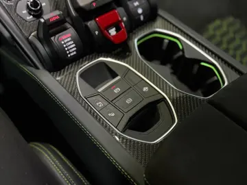 LAMBORGHINI Urus S StylePack CARBON 360 HUD 23ZOLL PANO SOFT