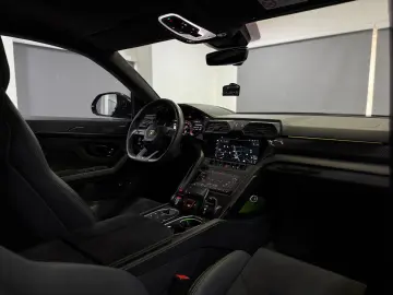 LAMBORGHINI Urus S StylePack CARBON 360 HUD 23ZOLL PANO SOFT
