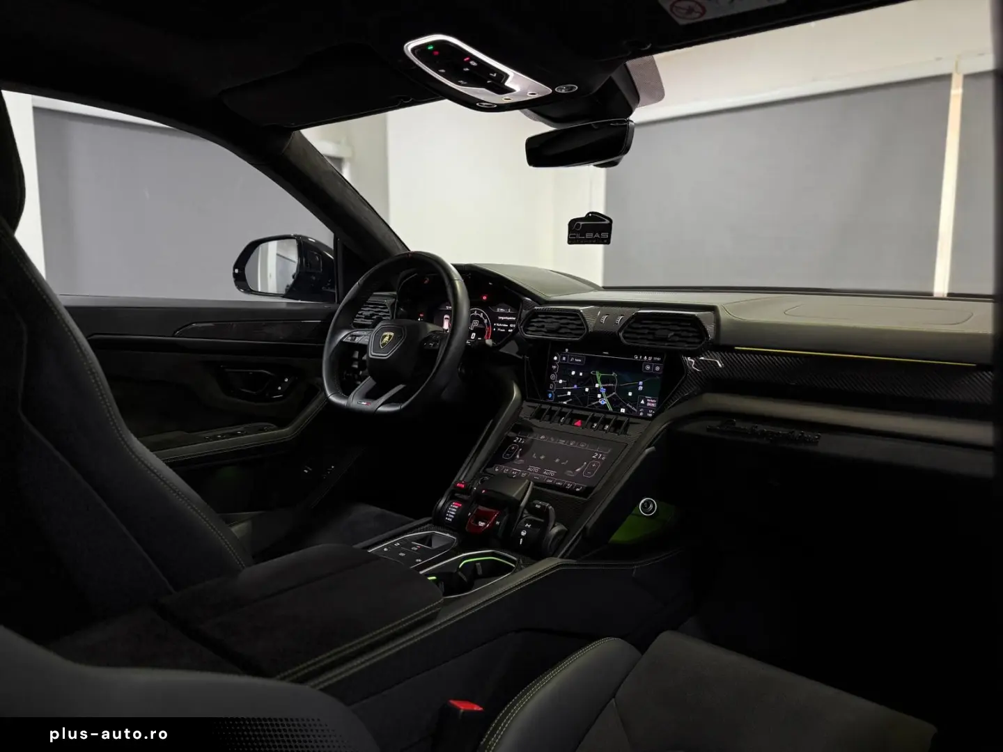 LAMBORGHINI Urus S StylePack CARBON 360 HUD 23ZOLL PANO SOFT