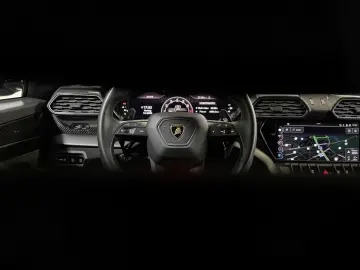 LAMBORGHINI Urus S StylePack CARBON 360 HUD 23ZOLL PANO SOFT