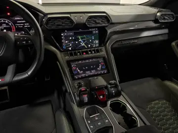 LAMBORGHINI Urus S StylePack CARBON 360 HUD 23ZOLL PANO SOFT