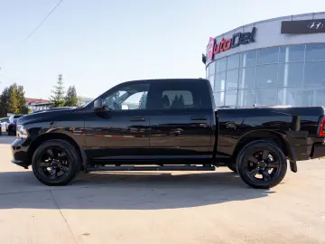 Dodge Ram RAM 1500 Classic