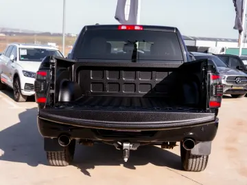 Dodge Ram RAM 1500 Classic