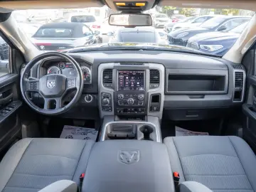 Dodge Ram RAM 1500 Classic