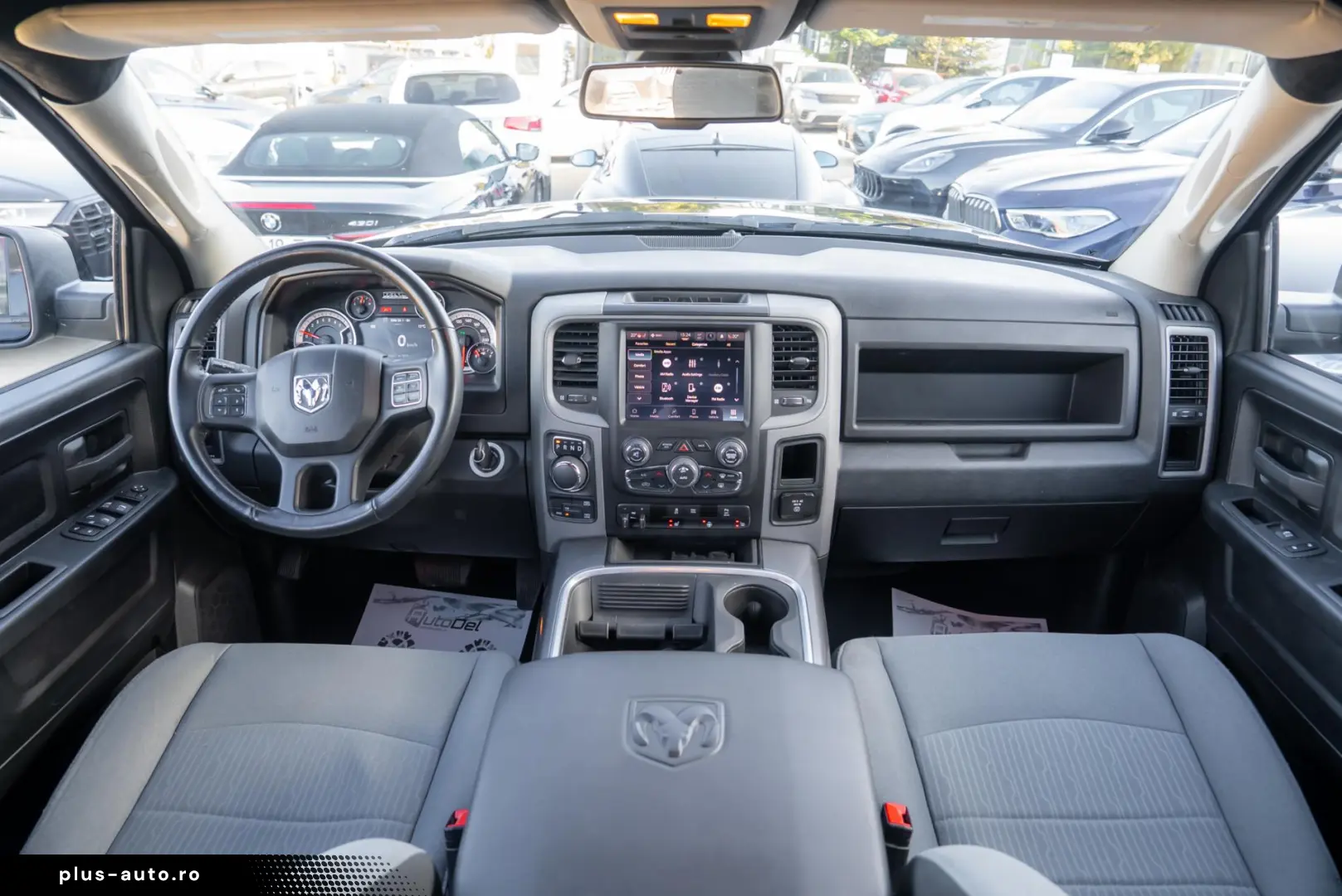 Dodge Ram RAM 1500 Classic