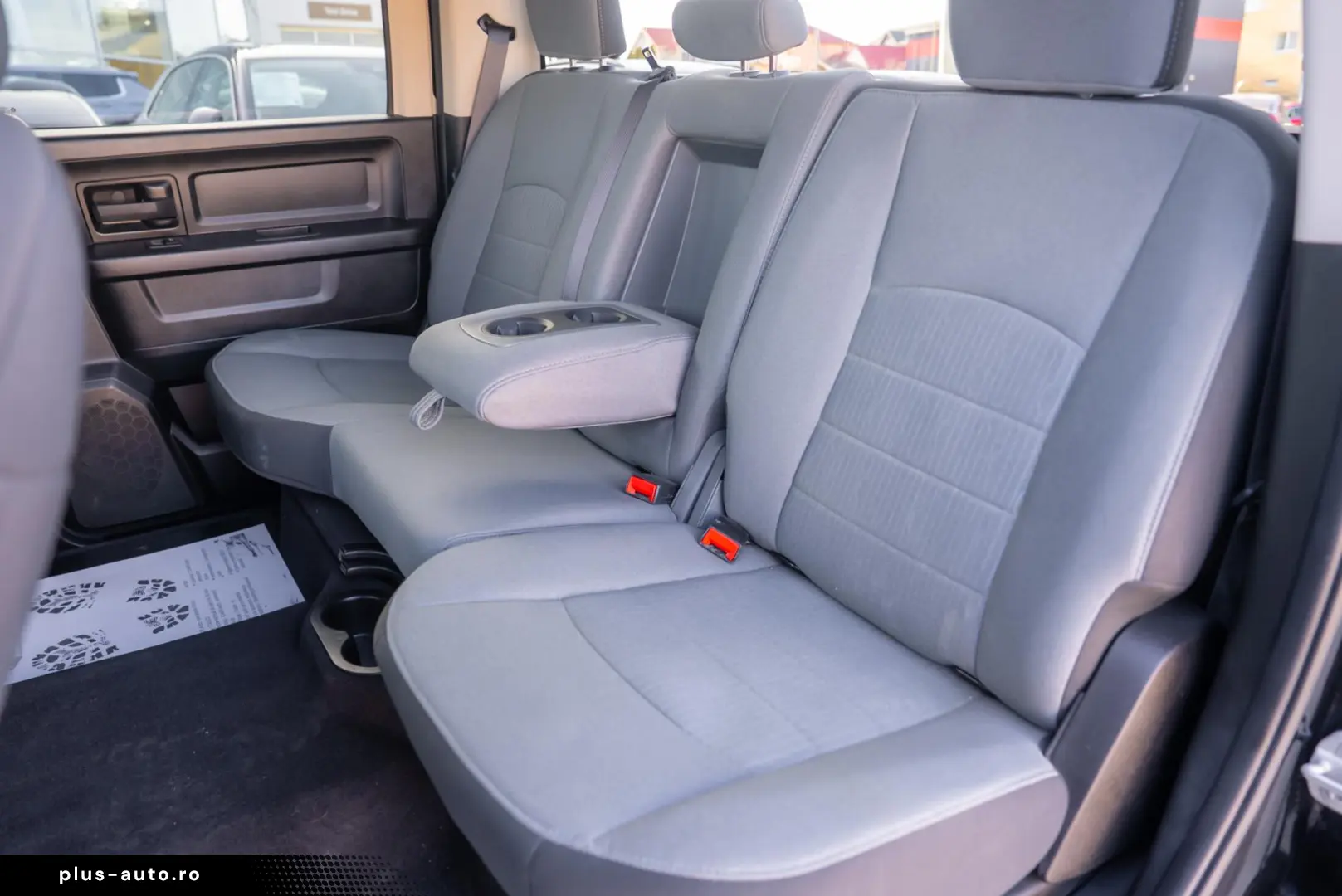 Dodge Ram RAM 1500 Classic