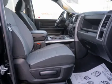 Dodge Ram RAM 1500 Classic