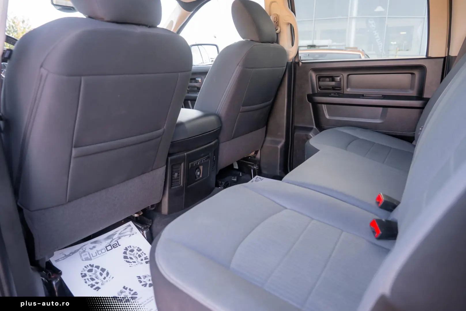 Dodge Ram RAM 1500 Classic