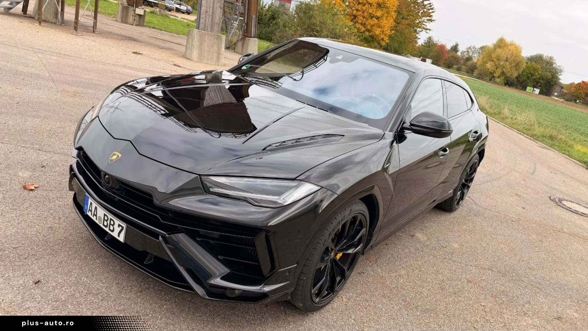 LAMBORGHINI Urus S Panorama 23Zoll Massage B&O