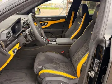 LAMBORGHINI Urus S Panorama 23Zoll Massage B&O
