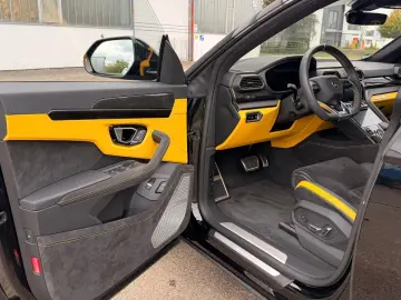 LAMBORGHINI Urus S Panorama 23Zoll Massage B&O