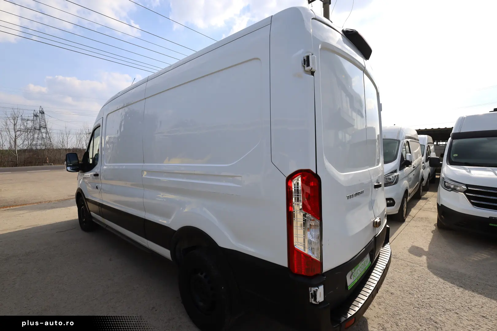 Ford Transit L3H2 2.0D 130CP (avariata de grindina)