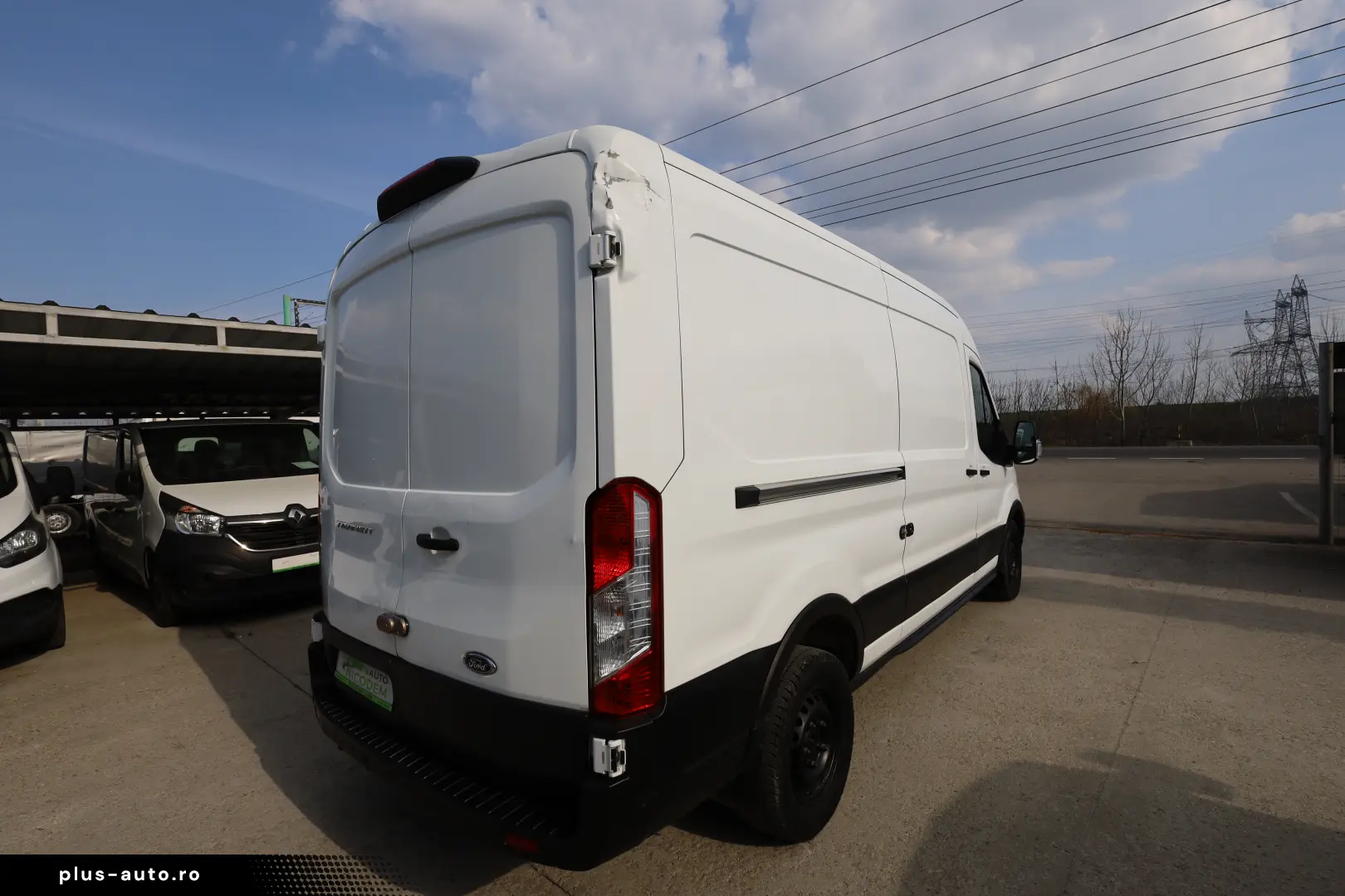 Ford Transit L3H2 2.0D 130CP (avariata de grindina)