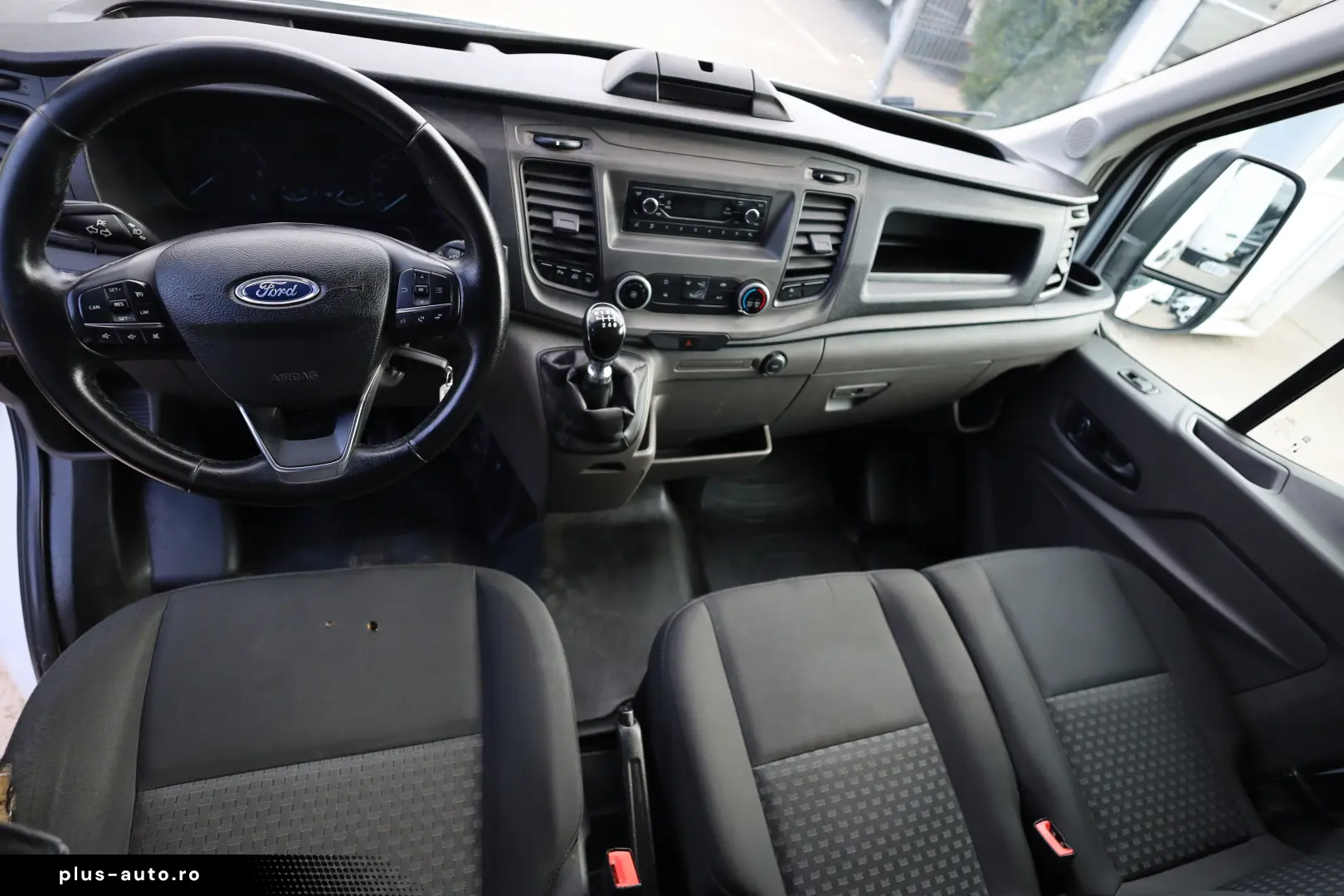 Ford Transit L3H2 2.0D 130CP (avariata de grindina)