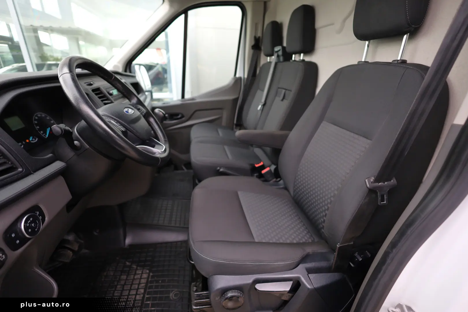 Ford Transit L3H2 2.0D 130CP