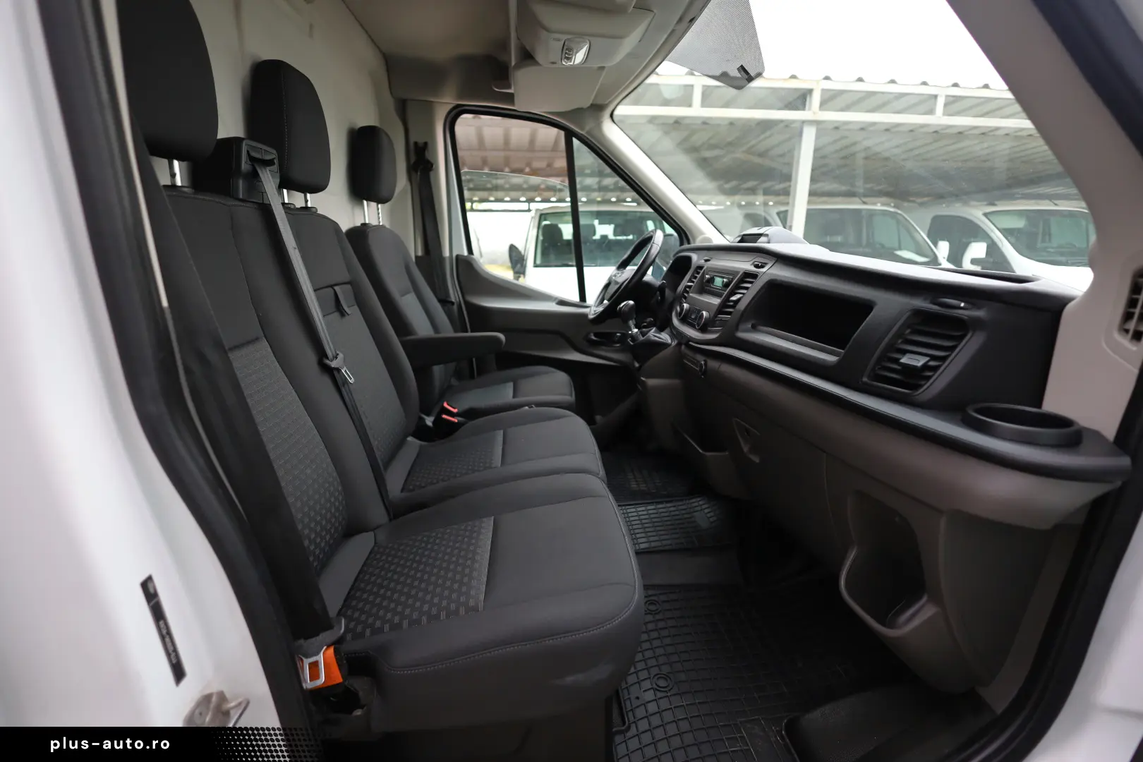 Ford Transit L3H2 2.0D 130CP