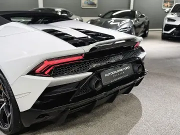 LAMBORGHINI Huracán Evo Spyder AWD Selezione Garantie