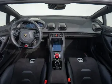 LAMBORGHINI Huracán Evo Spyder 20  SPORT SEATS EVO TRIM LIFT