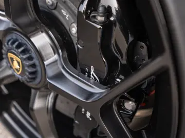 LAMBORGHINI Huracán Evo Spyder 20  SPORT SEATS EVO TRIM LIFT