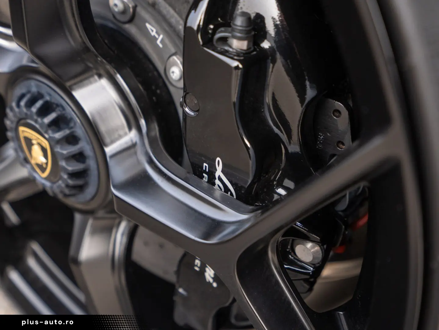 LAMBORGHINI Huracán Evo Spyder 20  SPORT SEATS EVO TRIM LIFT