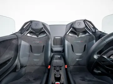 LAMBORGHINI Huracán Evo Spyder 20  SPORT SEATS EVO TRIM LIFT