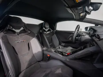 LAMBORGHINI Huracán Evo Spyder 20  SPORT SEATS EVO TRIM LIFT