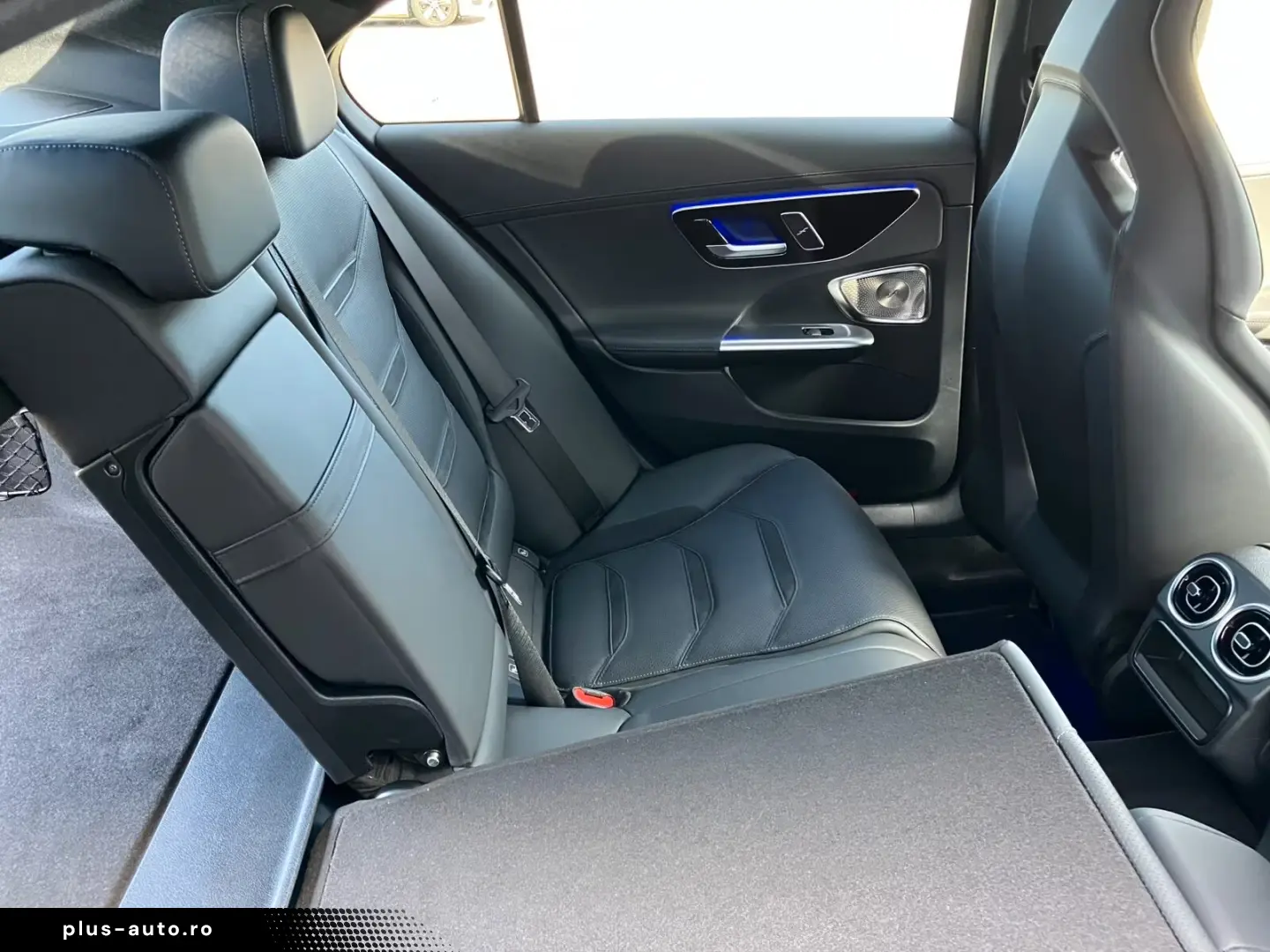 Mercedes-Benz C 43 AMG 4M Limousine VMAX Distro Sound