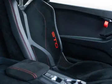 LAMBORGHINI Huracán STO   Ad Personam   Lamborghini Nürnberg