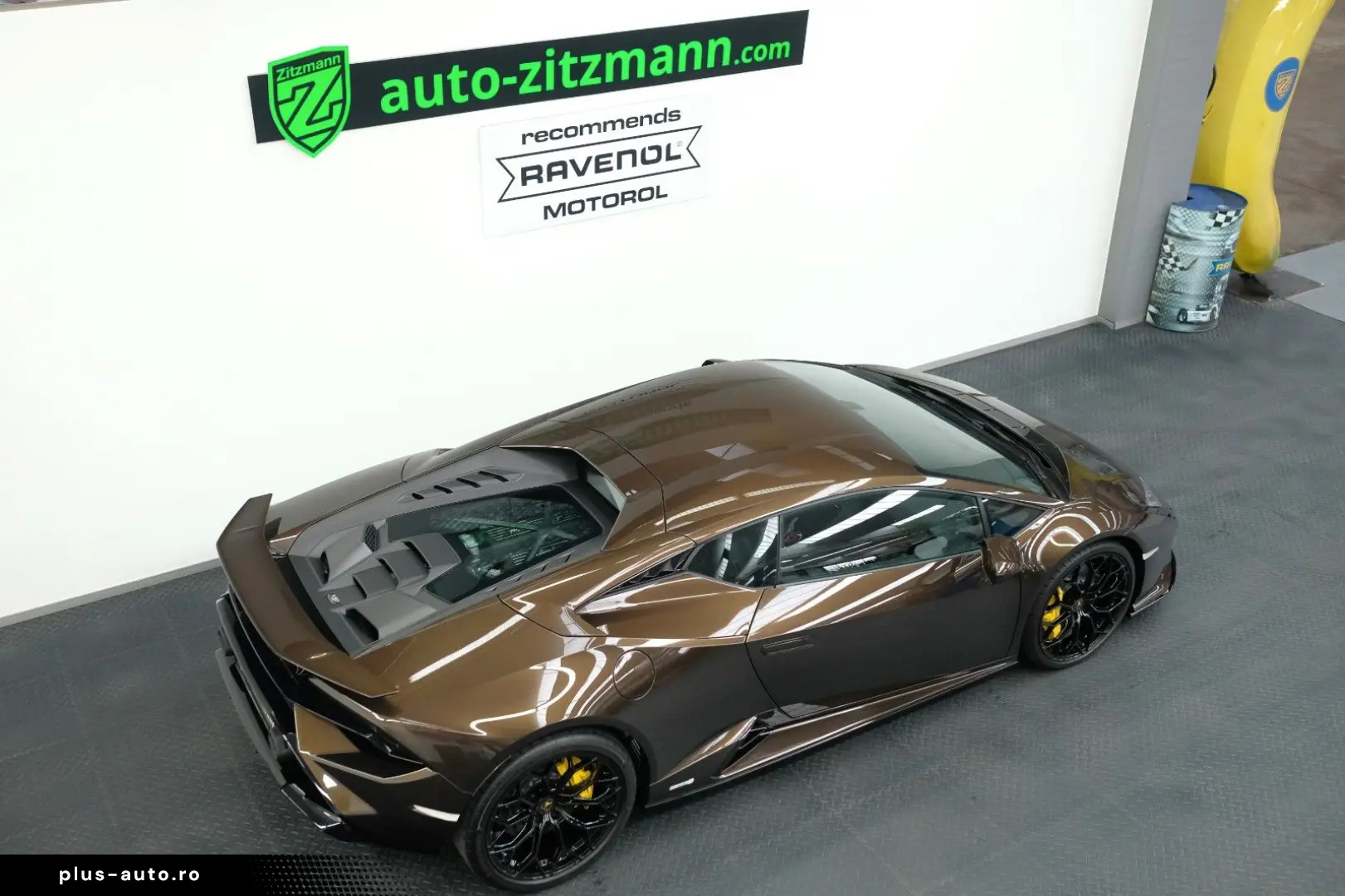 LAMBORGHINI Huracan Tecnica AdPersonam CARBON LIFT SENSONUM