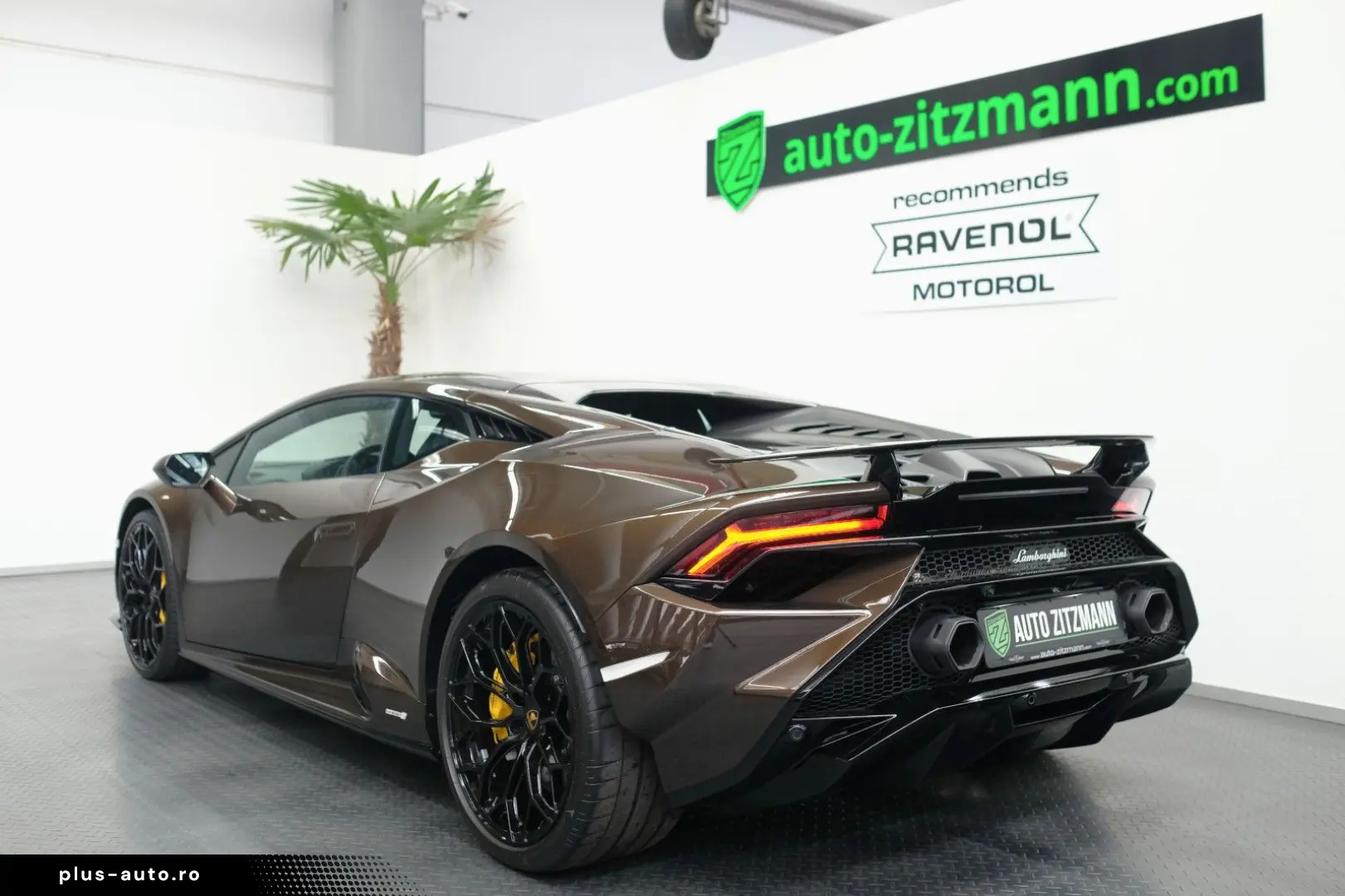 LAMBORGHINI Huracan Tecnica AdPersonam CARBON LIFT SENSONUM