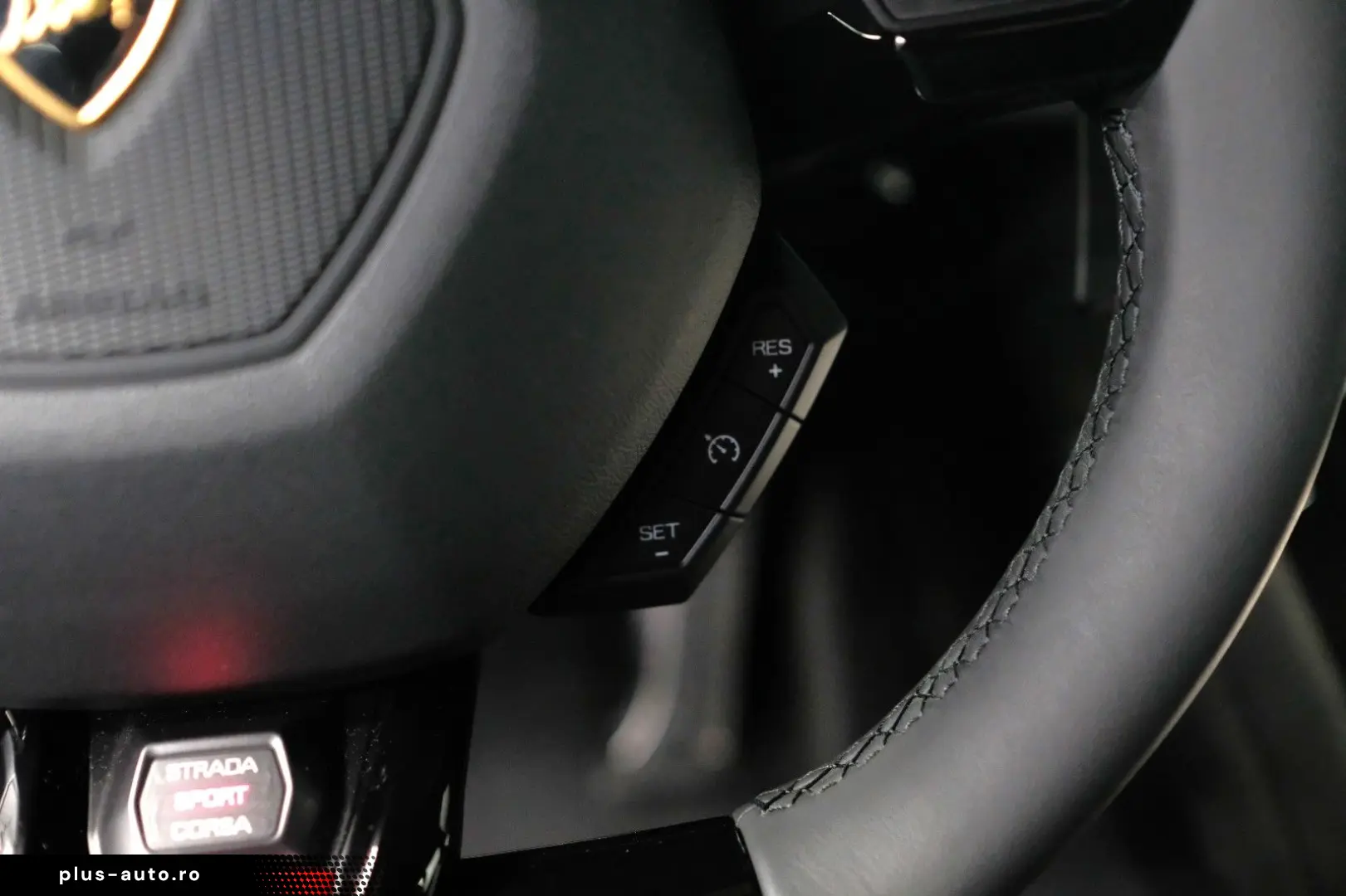 LAMBORGHINI Huracan Tecnica AdPersonam CARBON LIFT SENSONUM