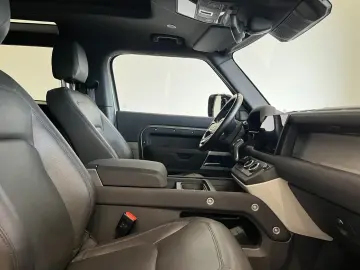 LAND ROVER Defender 90 SE Luftfederung Meridian AHK