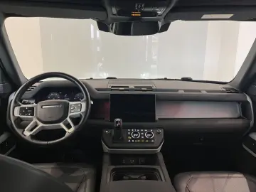 LAND ROVER Defender 90 SE Luftfederung Meridian AHK