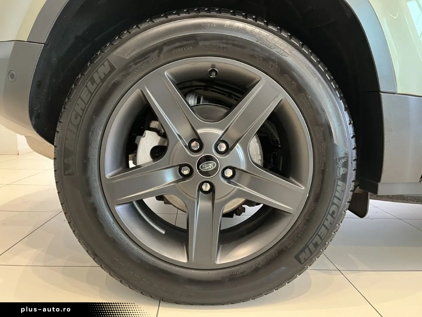 LAND ROVER Defender 90 SE Luftfederung Meridian AHK