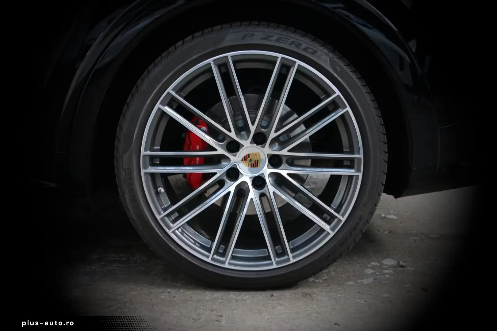 Porsche Cayenne Coupé GTS Tiptronic S