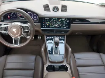 Porsche Cayenne Coupé GTS Tiptronic S