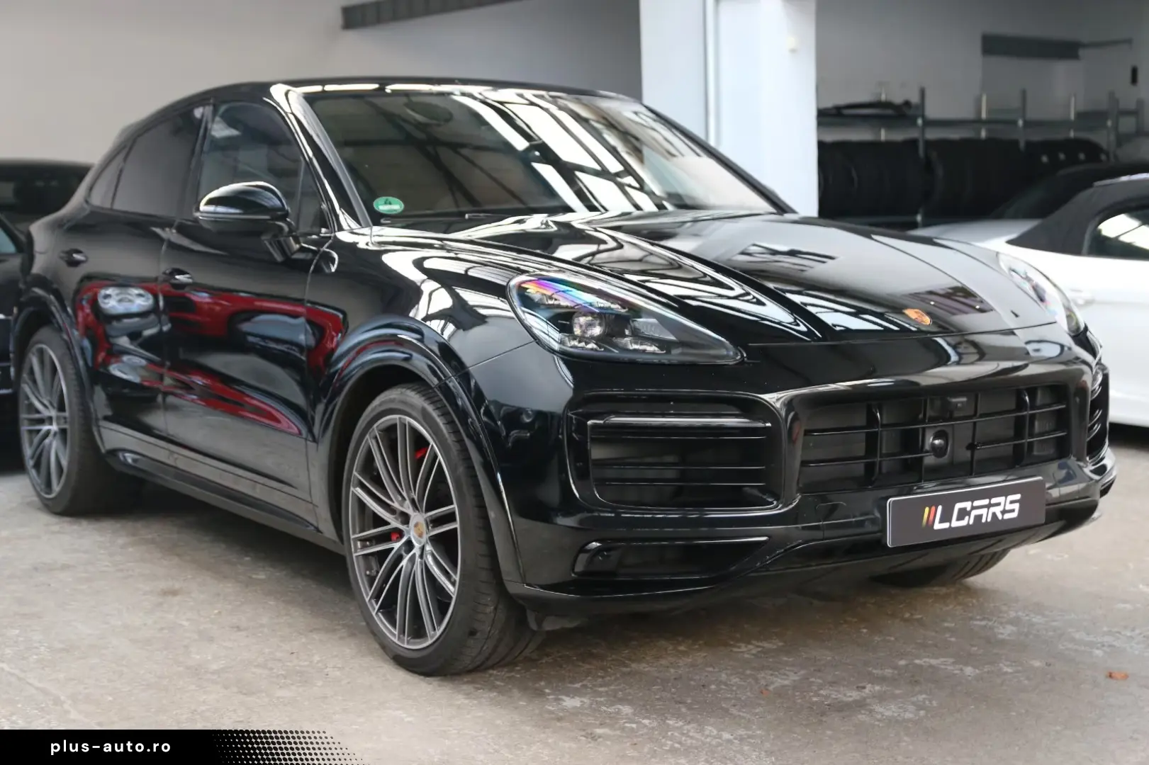 Porsche Cayenne Coupé GTS Tiptronic S