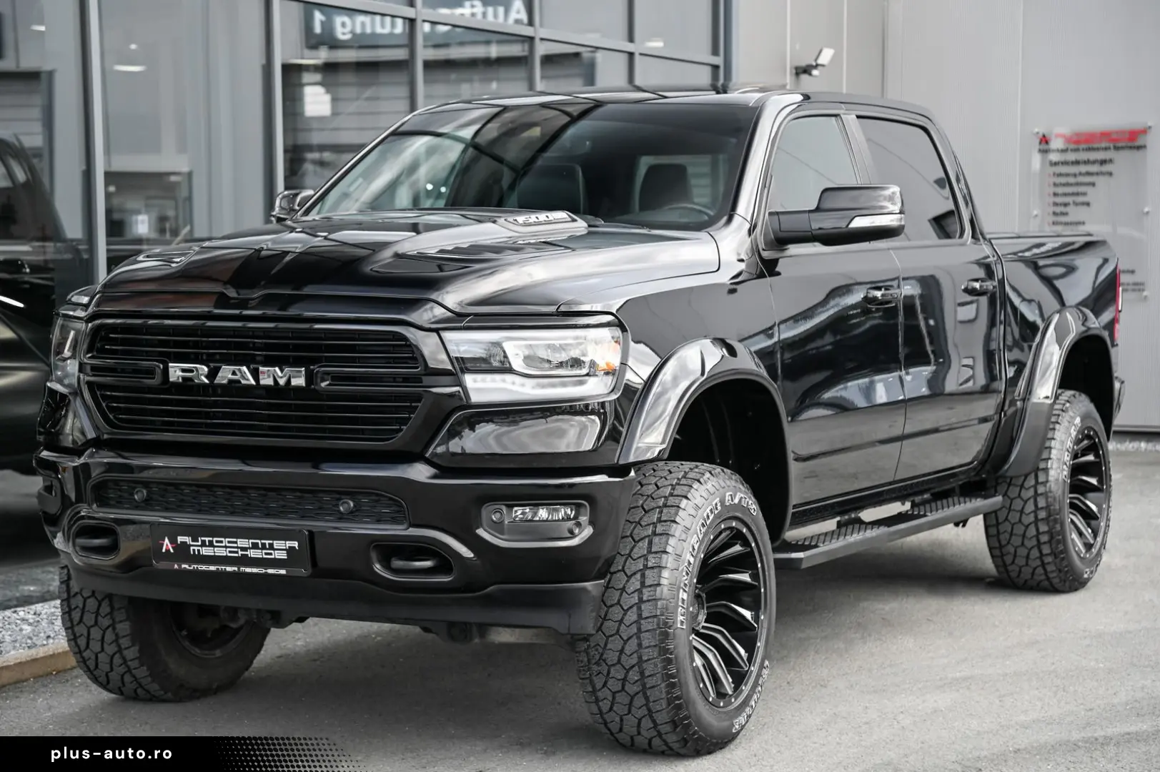 DODGE RAM 1500 5.7 V8 CrewCab Laramie Höherlegung  NAP