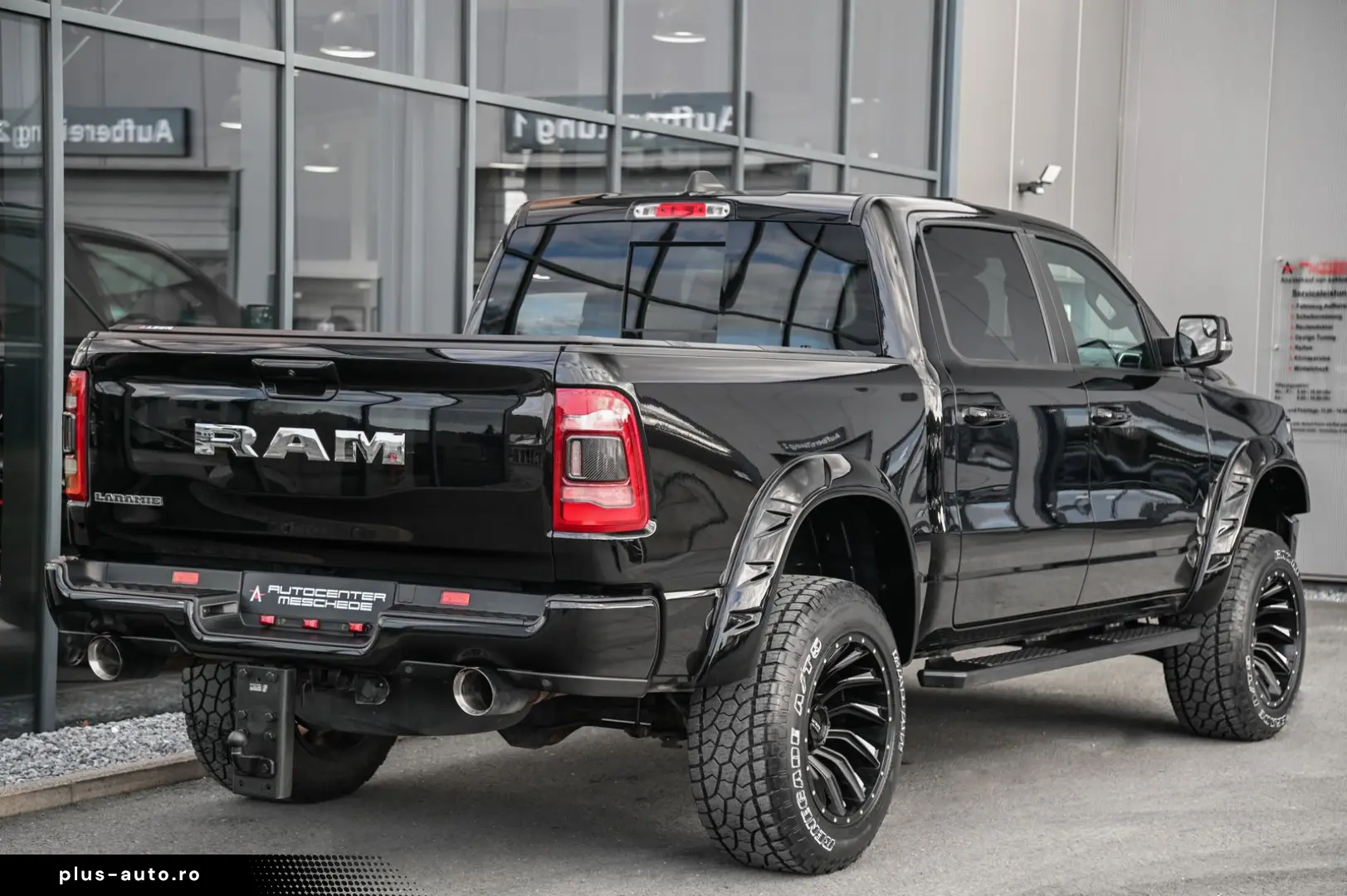 DODGE RAM 1500 5.7 V8 CrewCab Laramie Höherlegung  NAP