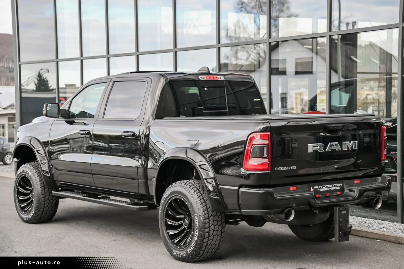 DODGE RAM 1500 5.7 V8 CrewCab Laramie Höherlegung  NAP