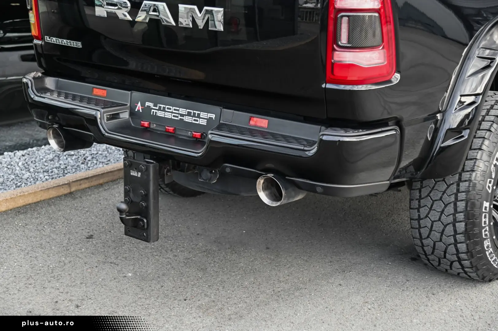 DODGE RAM 1500 5.7 V8 CrewCab Laramie Höherlegung  NAP